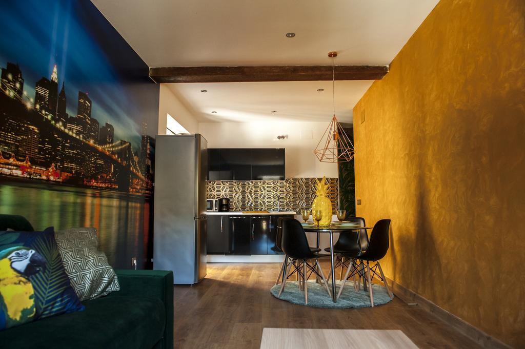 Apartamentos Art Suite Сантандер Экстерьер фото