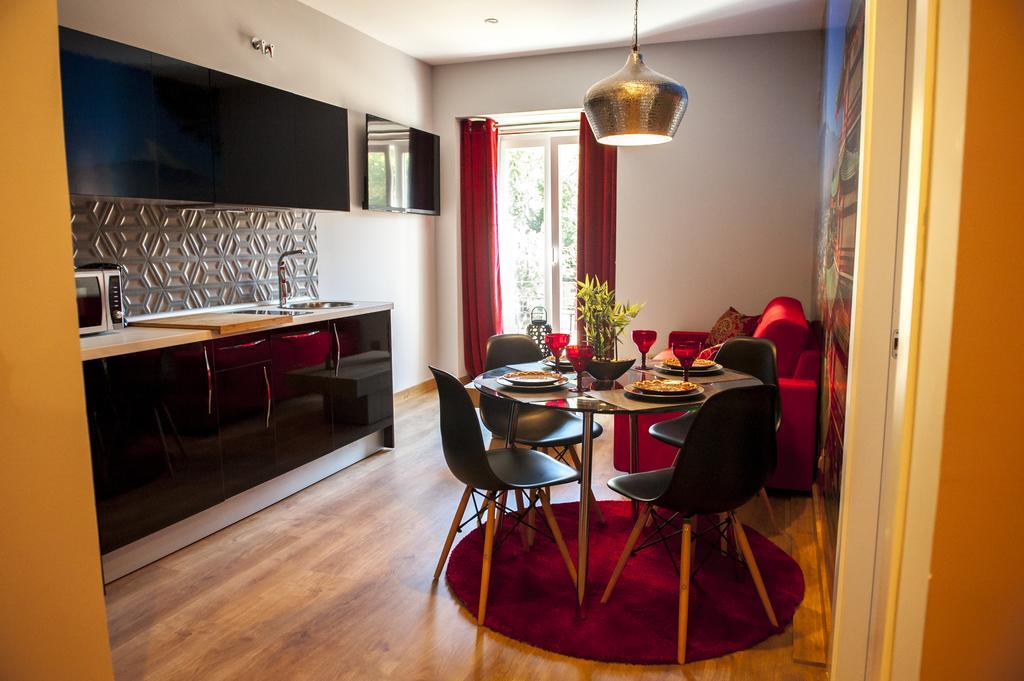 Apartamentos Art Suite Сантандер Экстерьер фото